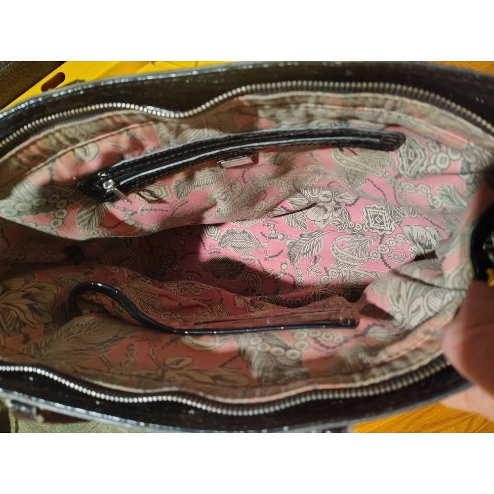 Guess Structured Handbag Purse Black Croc Embossed Texture Sleek Girl Boss
